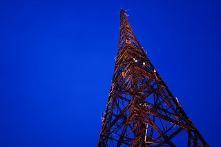 radiotower-5046712_640